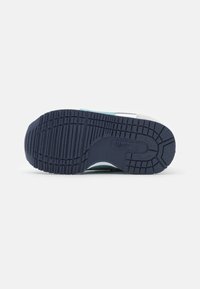 Puma CABANA RACER 20 UNISEX - Zapatillas - white/mineral blue