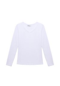 Camiseta blanca de manga larga con escote en V, hecha de algodón suave. Presenta una textura suave con un corte relajado y dobladillo cosido.