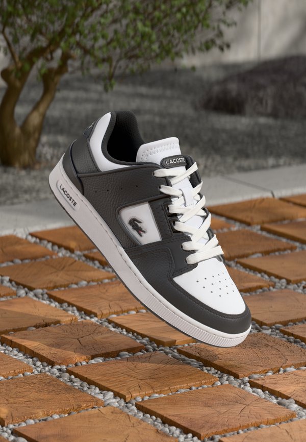 COURT CAGE 224 - Sneaker low