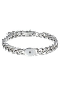 Hopeaketju käyttäen kukerruksia, jossa on litteä soikea solki, jossa on pieni musta jalokivi. Suunnittelu koostuu toisiinsa kytkeytyvistä lenkeistä, joilla on sileä viimeistely.