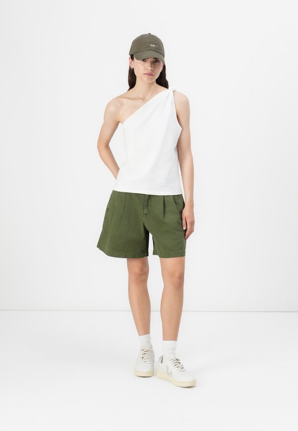 LONGLINE SHORT - Shorts - olive night2