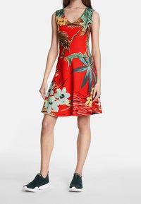 Desigual Robe de jour - red