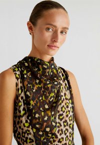 Scalpers Rochie maxi - khaki
