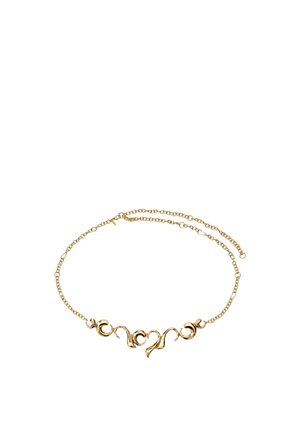 Delikat halskæde i guld med abstrakt bølgedesign og sammenflettede kurvede former i midten.