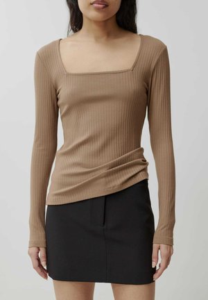 VALERIA - Long sleeved top - karamell