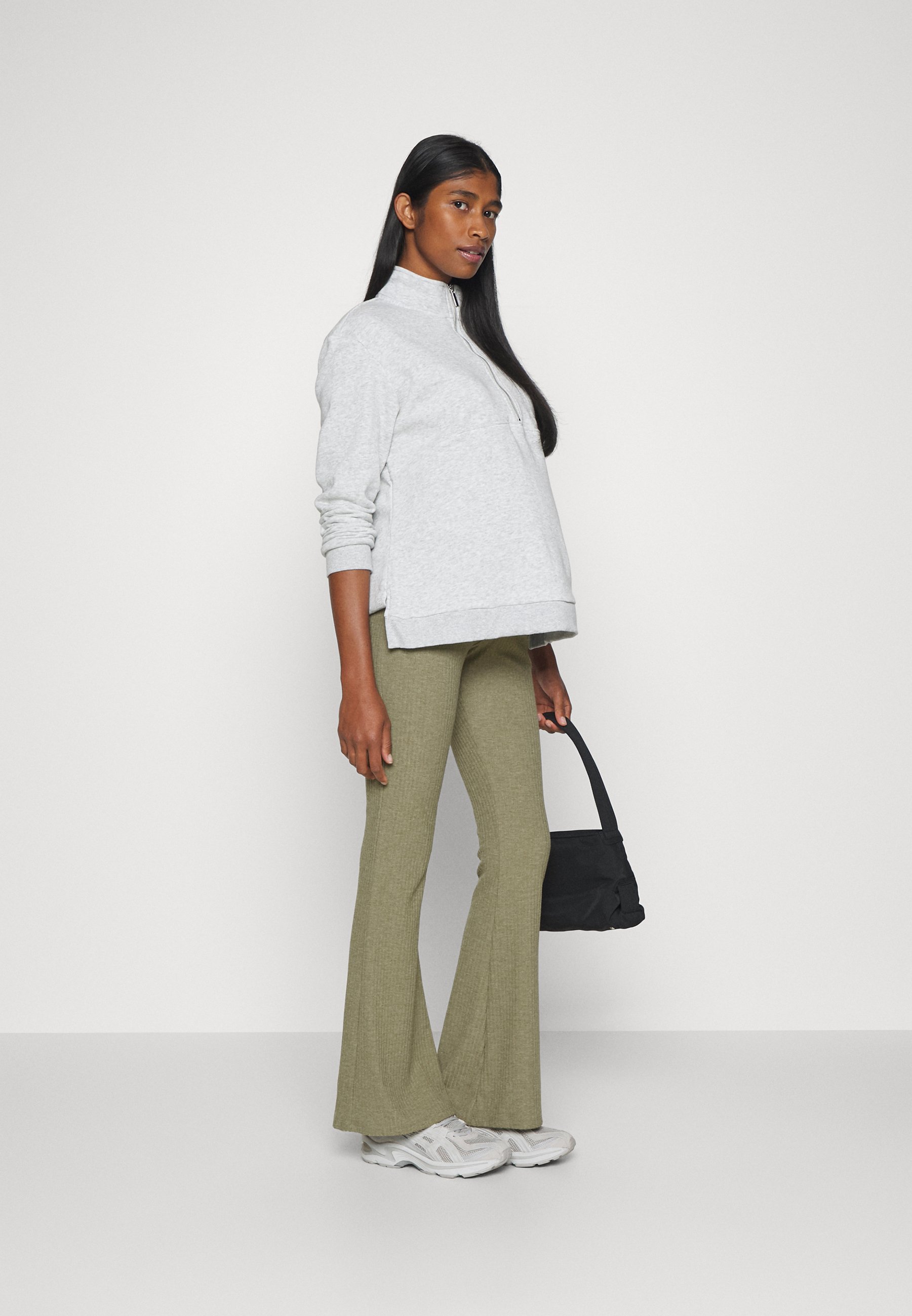 ONLY MATERNITY OLMNELLA FLARED PANT 