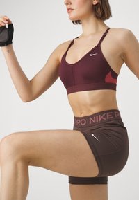 Nike Performance SHORT - Tajice - baroque brown