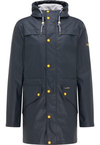 Veste imperméable bleu marine avec capuche, munie de boutons-pression jaunes, doublure grise, et deux poches avant à rabats. Finition texturée.