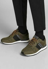 Jack & Jones JFWGOLDING - Zapatillas - olive night