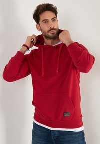 Unselected, red