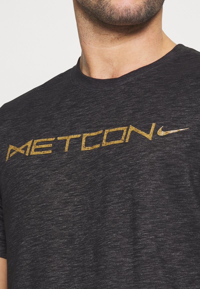 escritura Inclinado toda la vida Nike Performance DRY TEE METCON - Camiseta estampada - black/white/negro -  Zalando.es