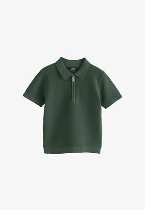 Dunkelgrünes, kurzärmeliges Strick-Poloshirt mit strukturiertem Muster und einem Reißverschluss an der Vorderseite, der vom Kragen ausgeht.