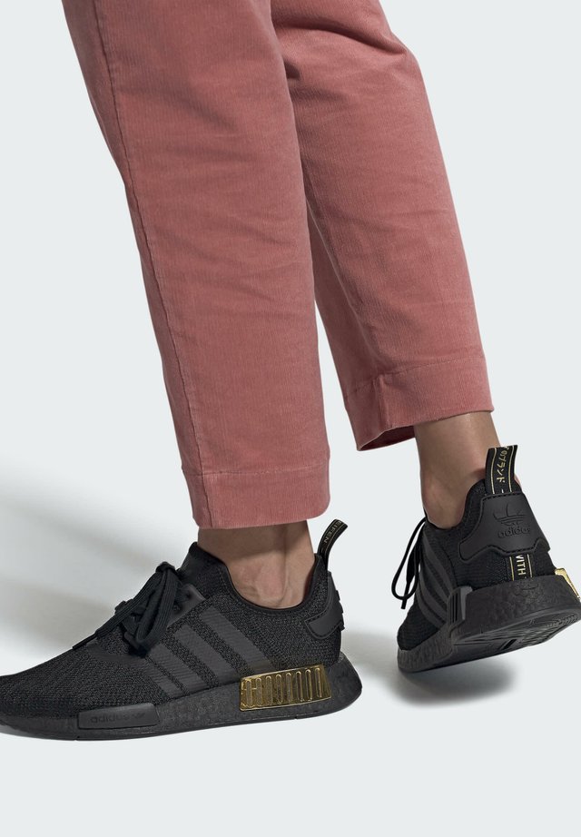 NMD_R1  - Sneaker low - black