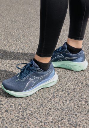 GEL-KAYANO 30 - Chaussures de running sur route - french blue/denim blue
