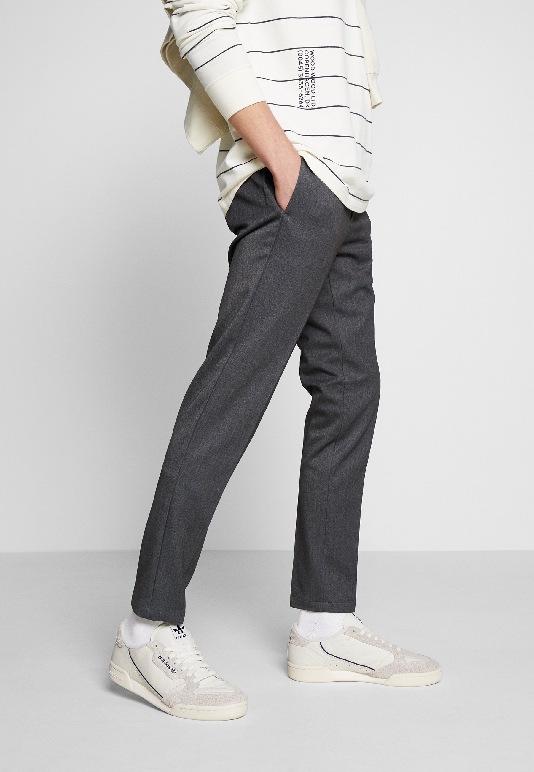 adidas Originals CONTINENTAL 80 Baskets basses white adidas Originals CONTINENTAL 80 Baskets basses offwhite