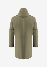 Olivgrön vattentät jacka med huva, rak skärning och långa ärmar. Har en bakseam och tryckknappar vid ärmsluten.