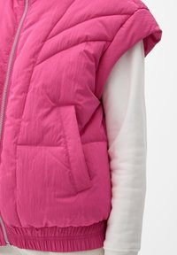 s.Oliver Bodywarmer - dunkelrosa