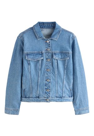 Giacca di denim azzurro chiaro con bottoni metallici sul davanti, tasche sul petto con pattina, colletto e maniche lunghe, distesa su sfondo bianco.