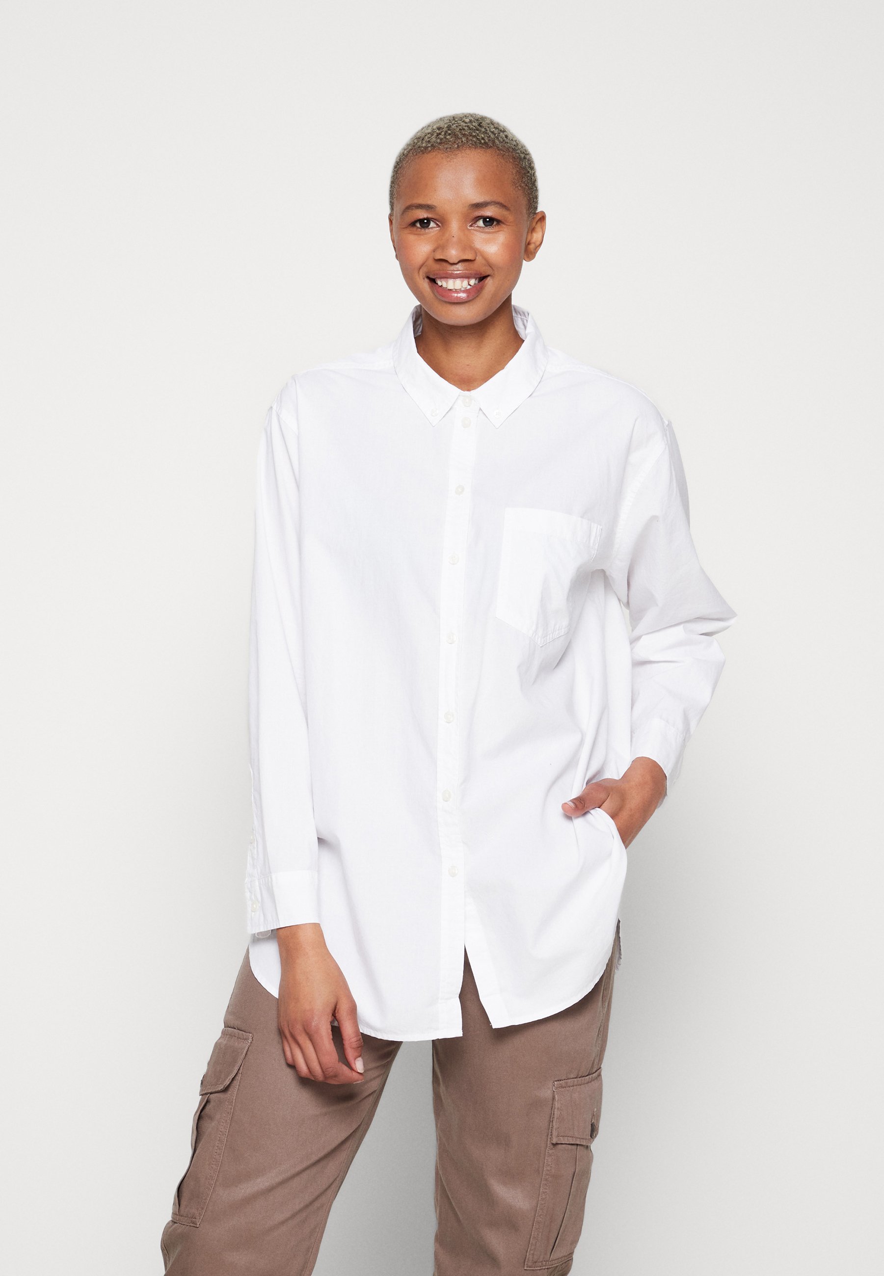american eagle white button down shirt