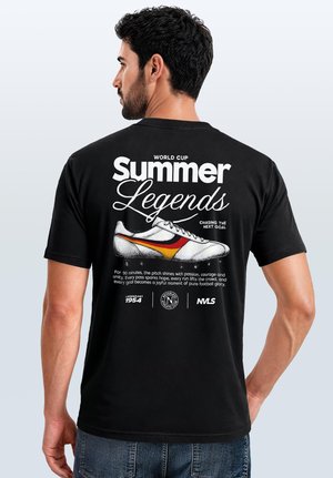 Neverless, HERREN T-SHIRT BACKPRINT - SOCCER SUMMER LEGENDS DESIGN - - Print T-shirt - schwarz