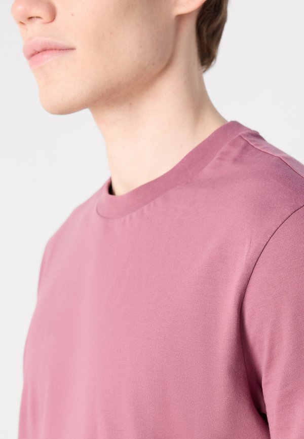 THOMPSON - Basic T-shirt - bright purple2