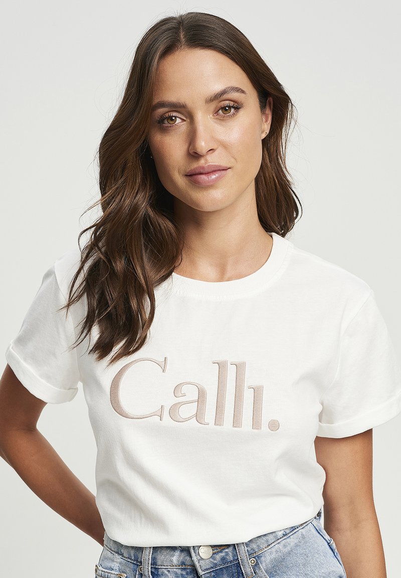 CALLI Print Tshirt white taupe emb/white Zalando.de