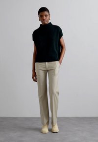 Filippa K XIMENA SWEATER - Džemperis - forest green