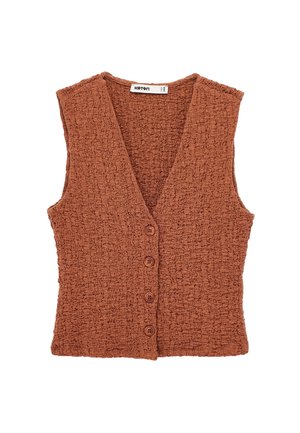 Chaleco sin mangas de color óxido con un patrón de punto texturizado, que presenta un escote en V profundo y cinco botones en la parte delantera. Tejido suave con un ajuste relajado.