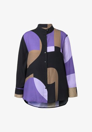 Skjorte med knapper, der har en blanding af store geometriske former i lilla, sort og brune farver. Lange ærmer og en mandarinkrave. Glat stof.