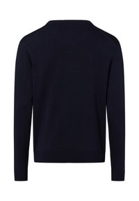 Navyblauwe trui met lange mouwen, ronde hals en geribbelde manchetten en zoom. Gladde textuur zonder zichtbare patronen of hardwaredetails.