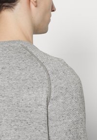 s.Oliver Strickpullover - grey