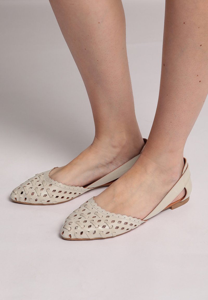Cesare Gaspari PATTERN FLATS - Ballet pumps - beige