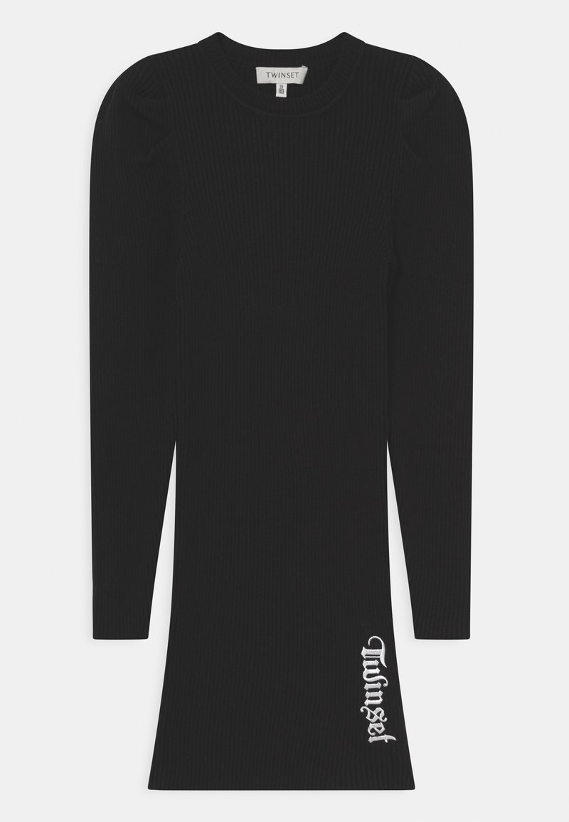 Abito lungo a maniche ribbed nero con spalle a sbuffo e logo bianco "Twinset" vicino all'orlo inferiore davanti.