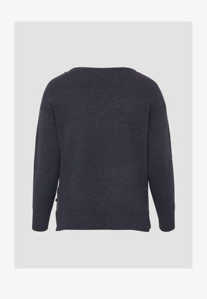 Ciemnoszary, dzianinowy sweter z okrągłym dekoltem i rękawami o długości trzy czwarte. Posiada boczne rozcięcia na dole dla większej wygody.