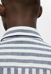 Selected Homme KURZÄRMELIG - Overhemd - sky captain