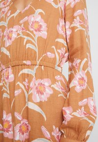 Roxy Vapaa-ajan mekko - brown