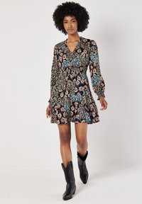 Apricot PATCHWORK SHIMMER  - Freizeitkleid - teal