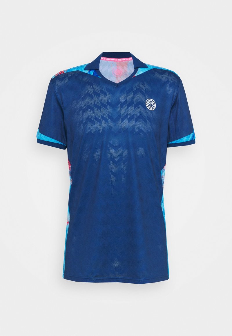 Granatowy sportowy dres z wzorem w jodełkę, jasnoniebieskie akcenty na rękawach i bokach, krótkie rękawy oraz biały logo na lewej piersi.