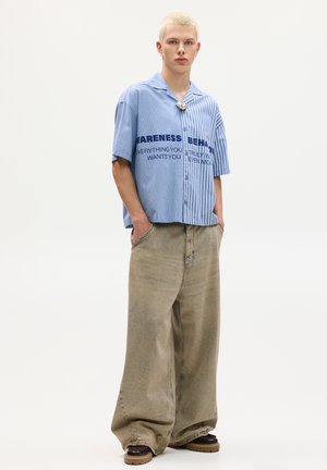 Shirt - blue
