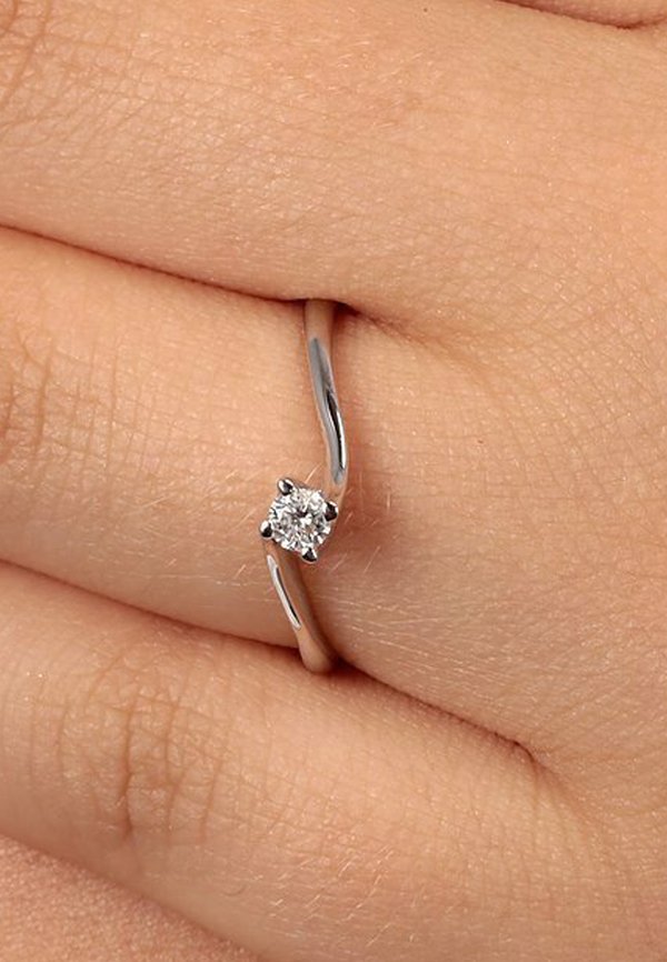 Ring - weißgoldfarben