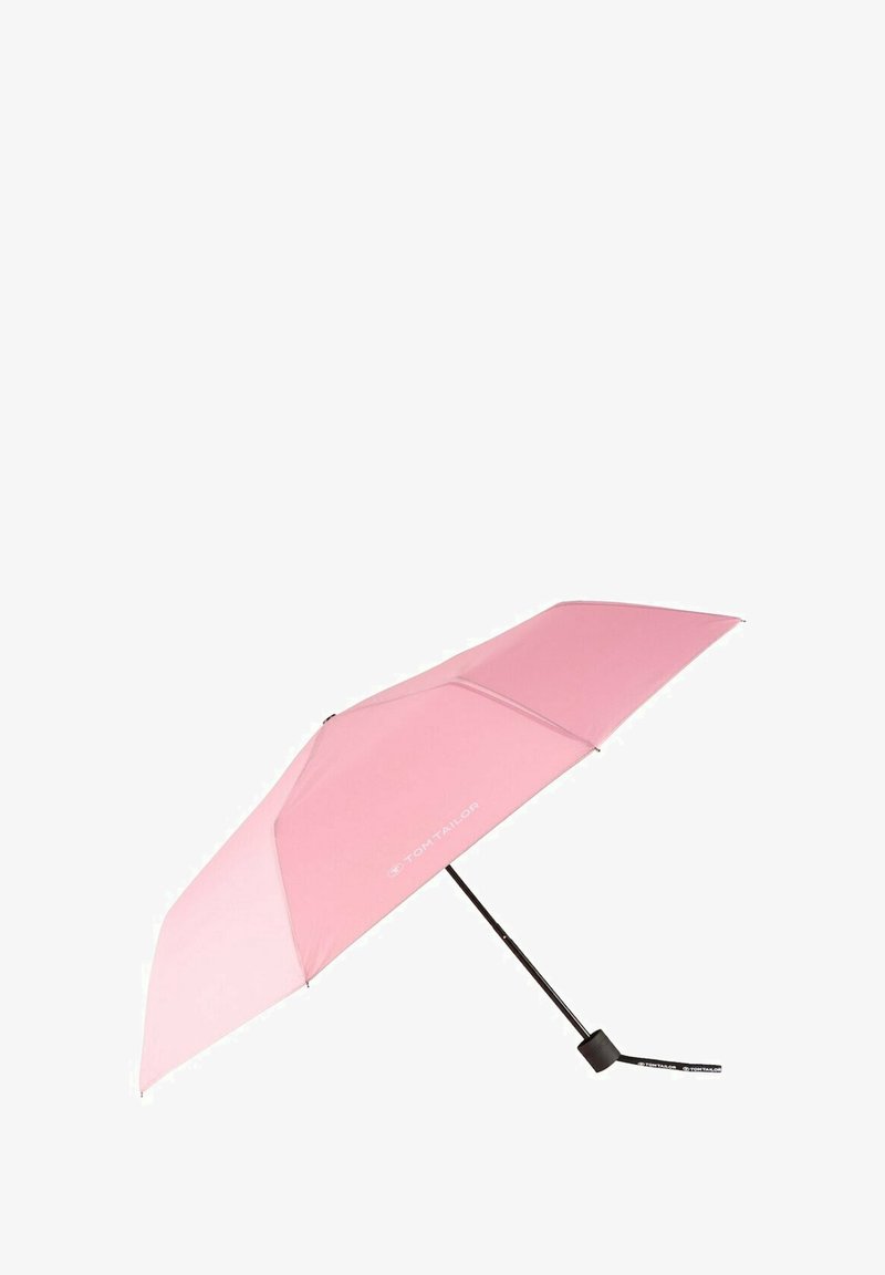 Rosa Regenschirm mit einem glatten Stoffdach, schwarzem Metallrahmen und einem gummierten Griff. Hat ein auf dem Dach gedrucktes Logo.