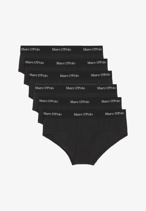 Schwarzes Baumwoll-Briefunterwäsche-Set, das mit einem weichen Bündchen mit "Marc O'Polo"-Logo versehen ist, präsentiert in einem Stapel von sechs Artikeln.