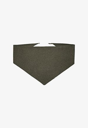 Olivengrøn bandana lavet af struktureret stof, med en tredimensionel form og spidse ender samt en glat inderside for komfort.