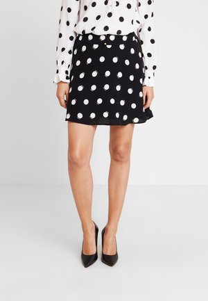 Falda acampanada - black