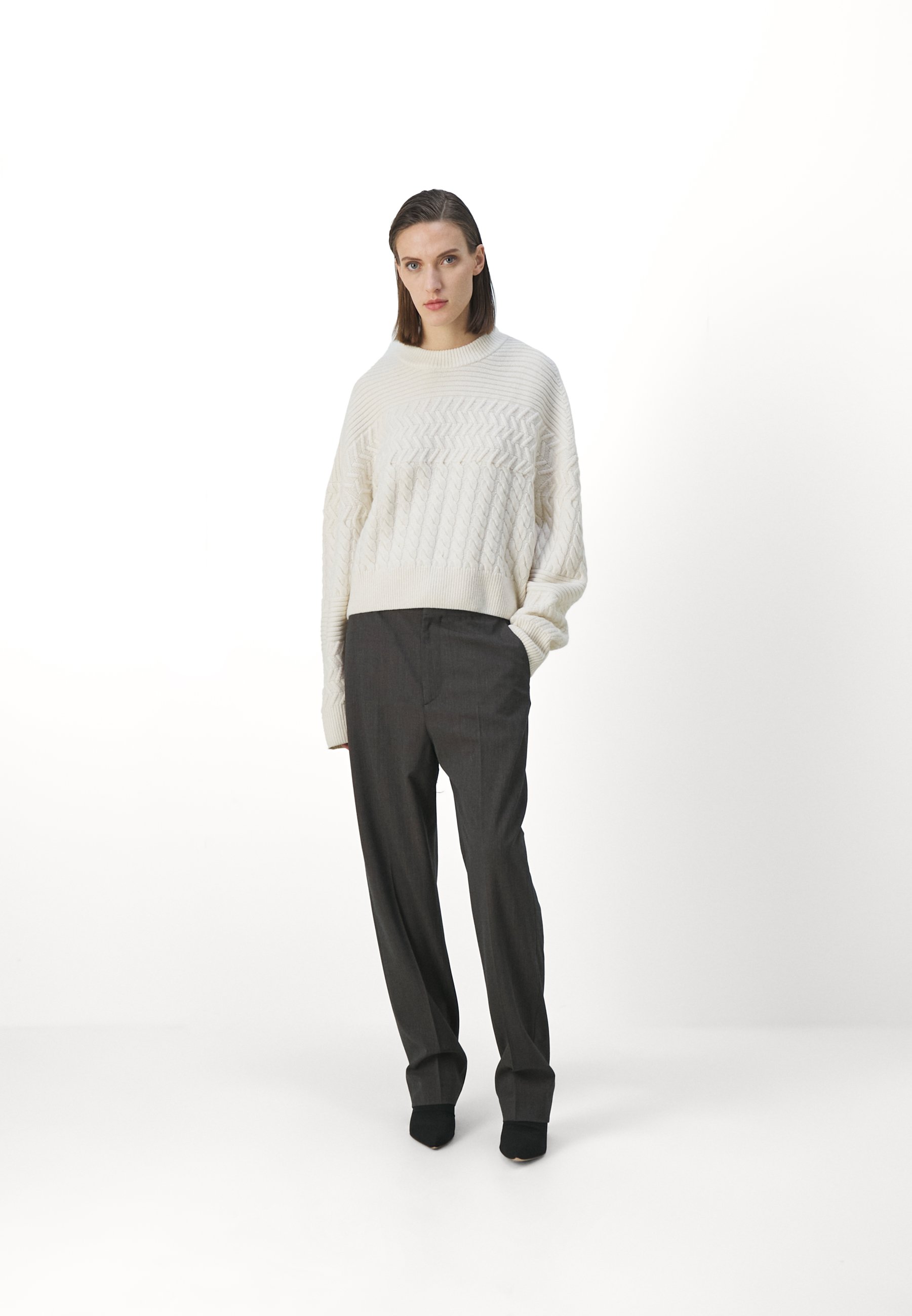 パンツ FILIPPA K RELAXED TAILORED TROUSERS Filippa K RELAXED TAILORED TROUSERS - Trousers - dark oak