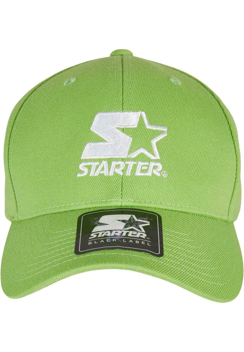 Zelená baseballová čiapka s okrúhlou korunou a zakriveným šiltom. Obsahuje biele vyšité logo "S" a "STARTER" na prednej strane.