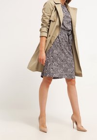 Noa Noa Vestido informal - grey