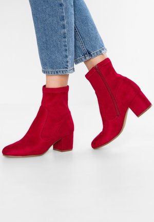 Stiefelette - red