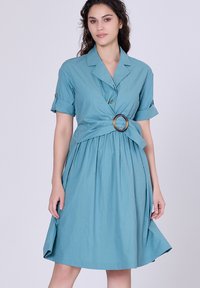 Smart and Joy AVEC CEINTURE- PANNEAU ASYMÉTRIQUE - Robe chemise - vert d'eau