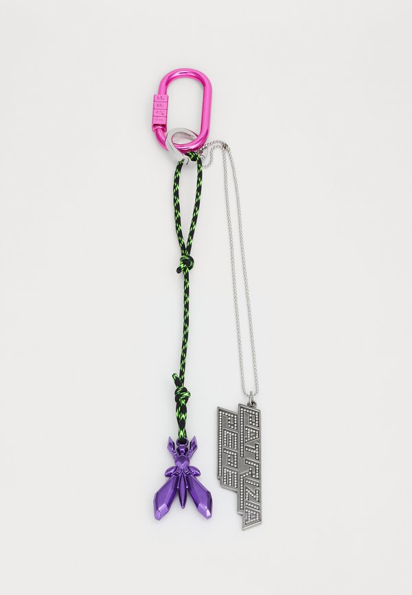 KEY CHAIN - Keyring - purple fly mix